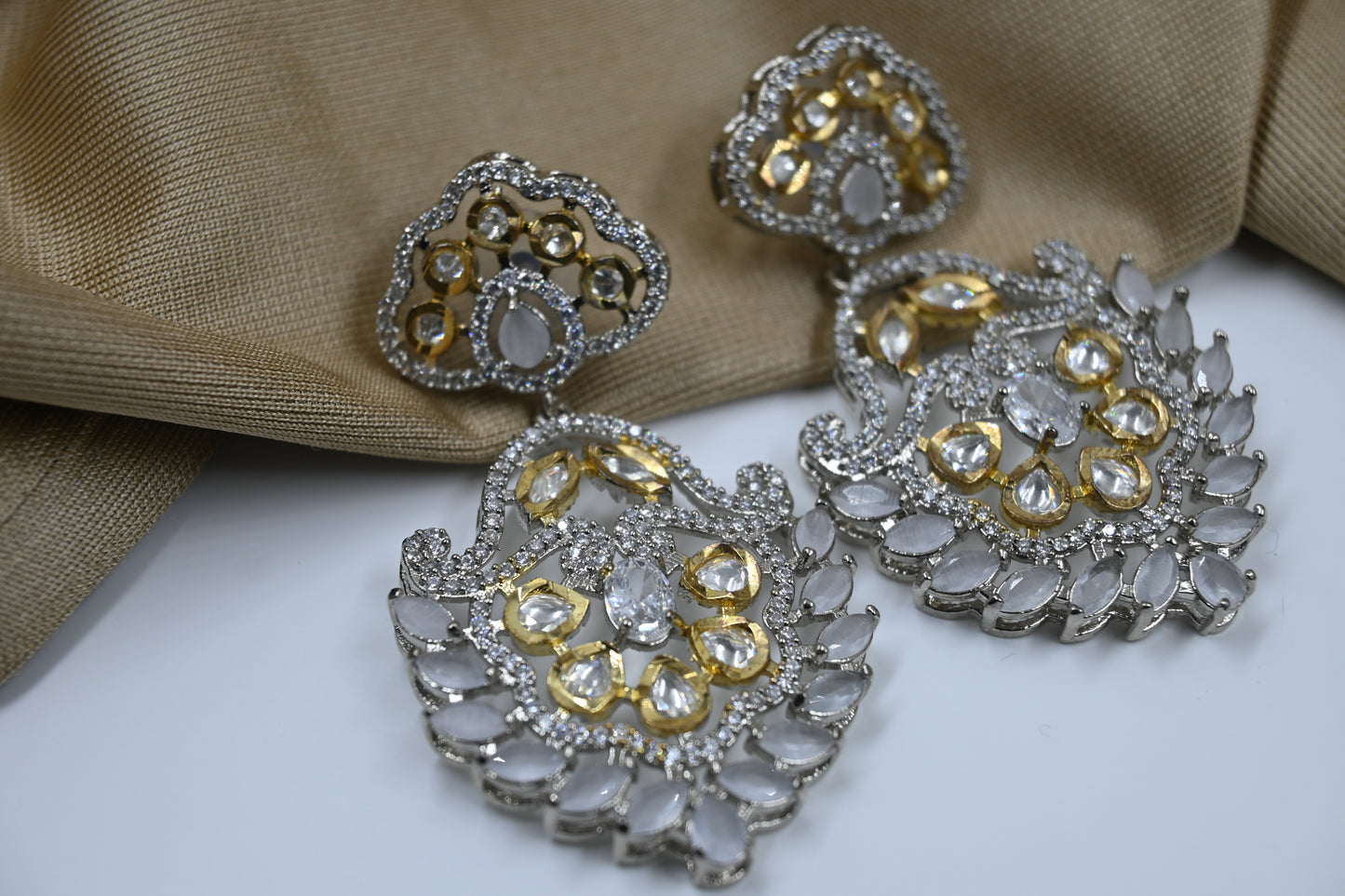 Grey Inez AD Kundan Earring