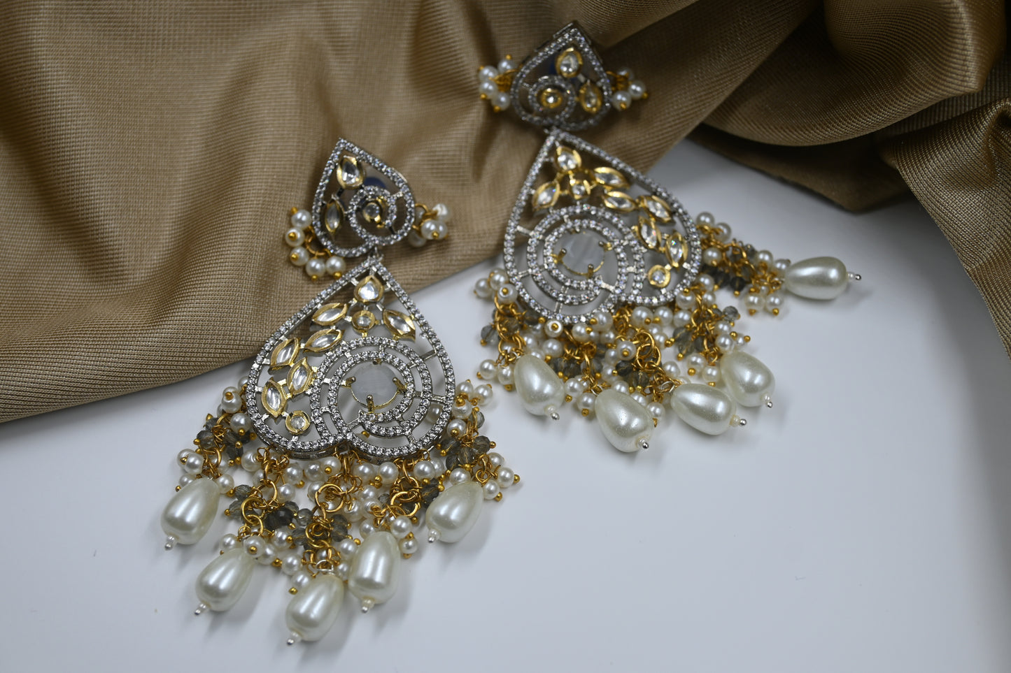 Ivory Leah AD Kundan Earring