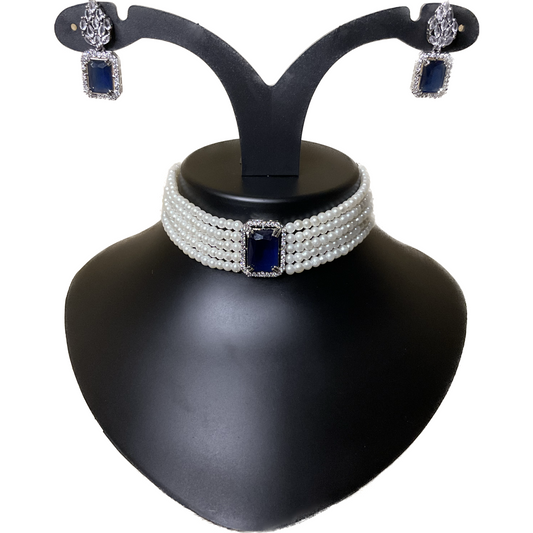 Blue Classic Pearl Choker