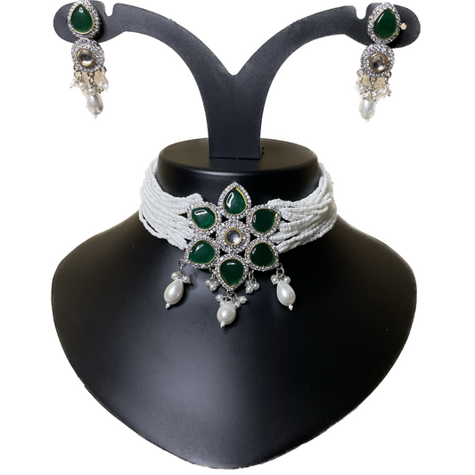 Green Malti Polkhi Pearl Choker Set