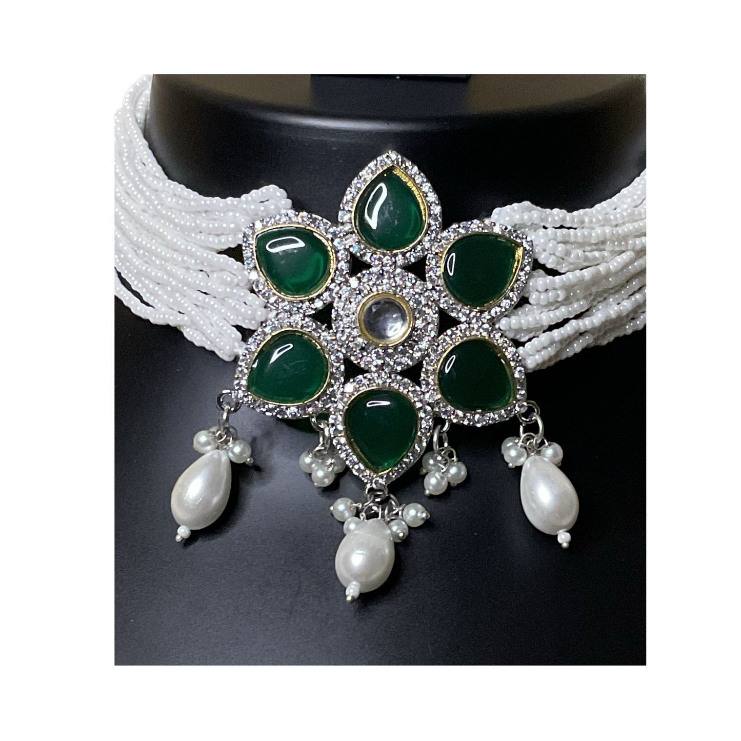 Green Malti Polkhi Pearl Choker Set