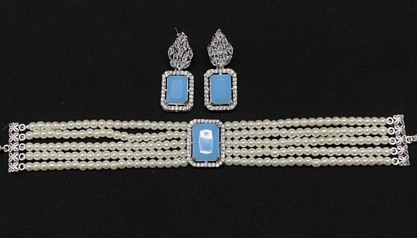 Sky Blue Classic Pearl Choker