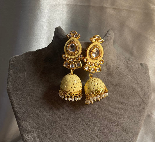 Cream Naveli Jhumka