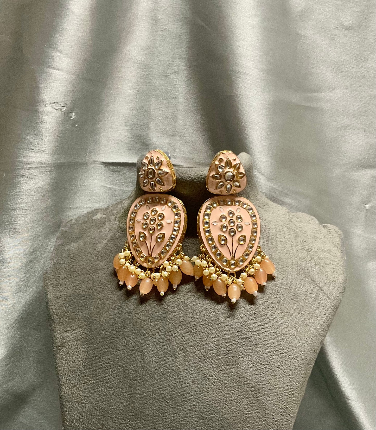 Peach Dalisha earrings