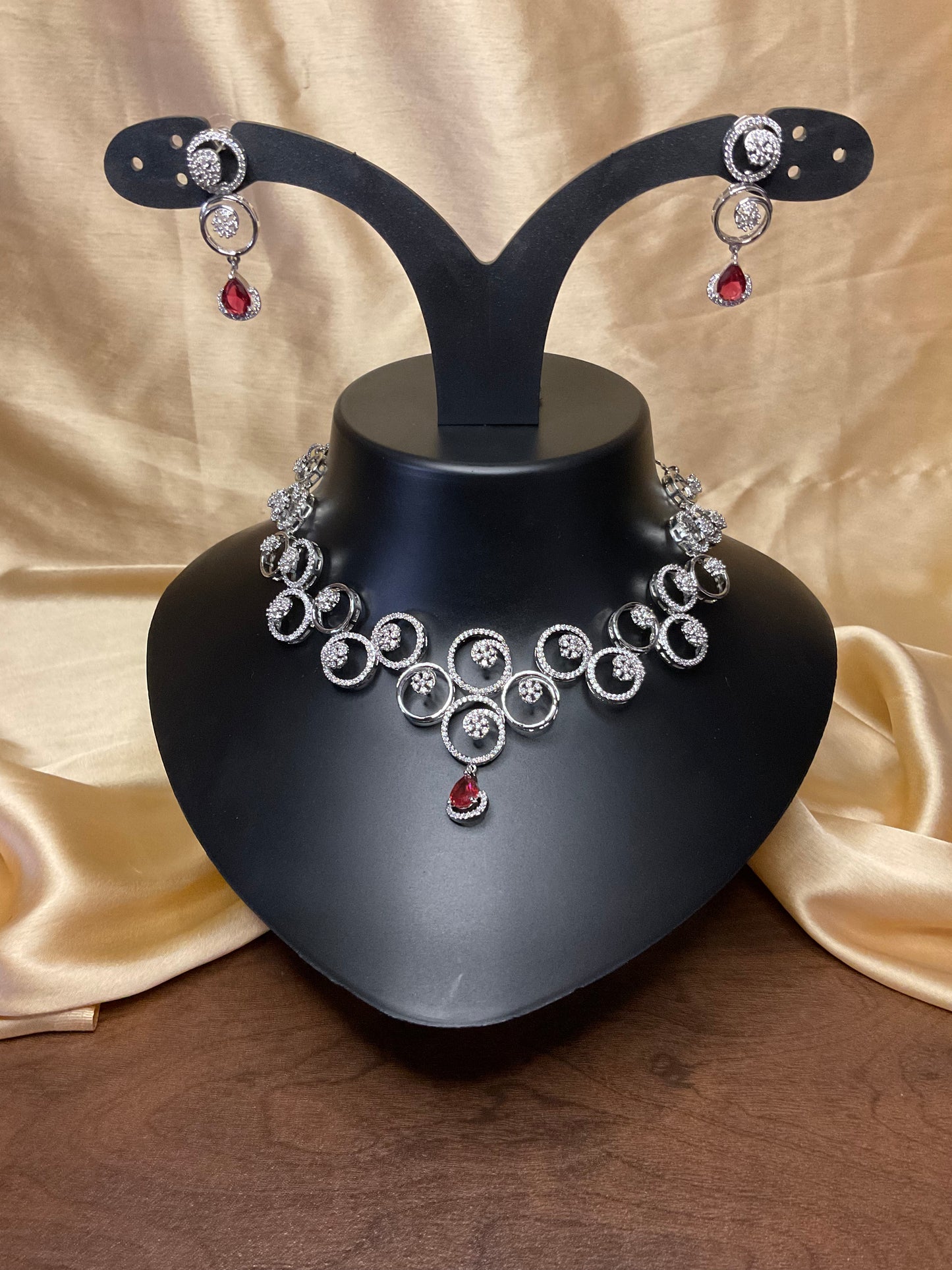 Red Pasha Necklace Set