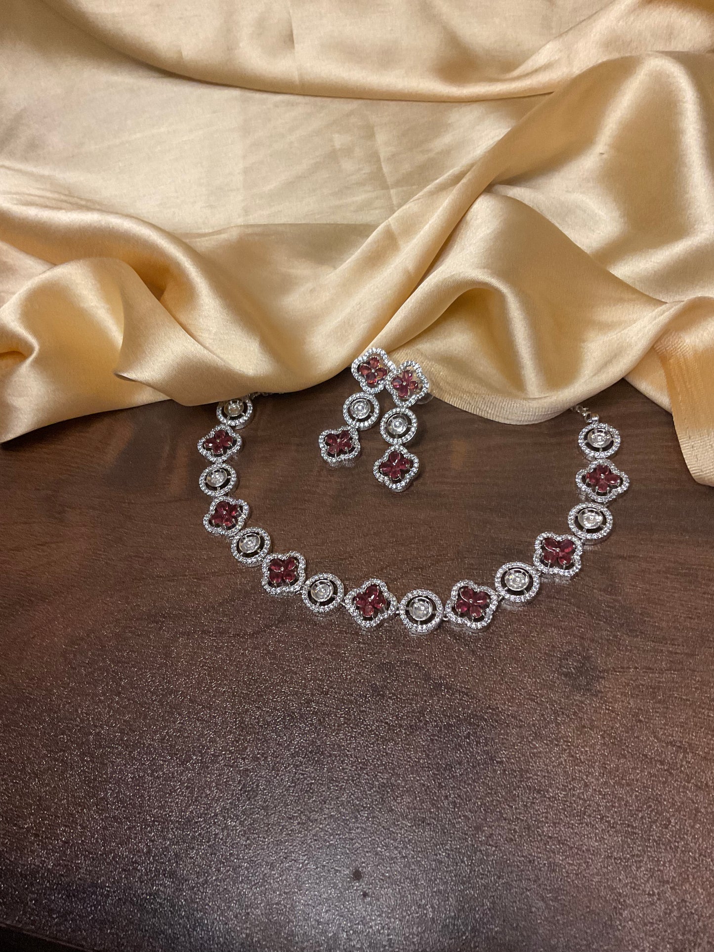 Red Yuthika Necklace Set