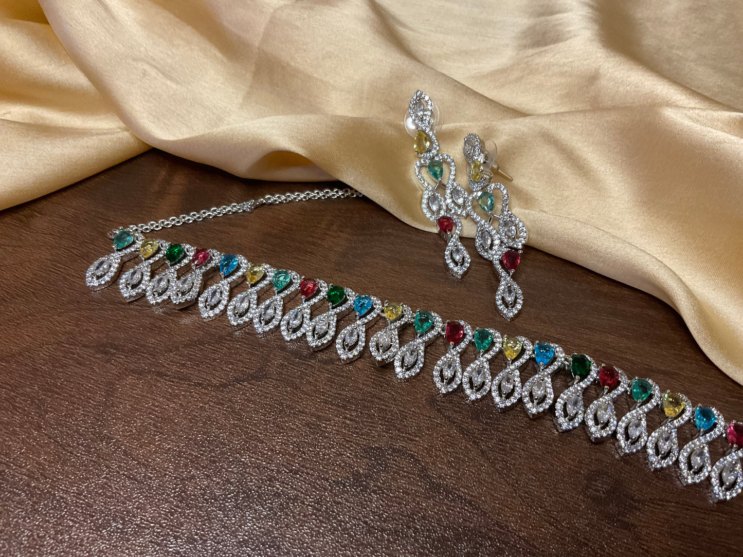 Multicolour Mantika Necklace Set