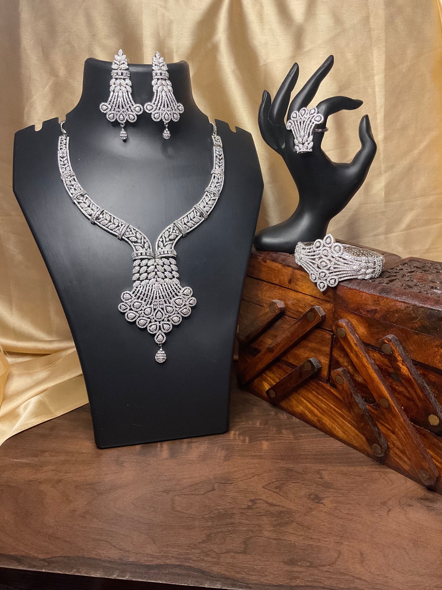 Rani Necklace Set