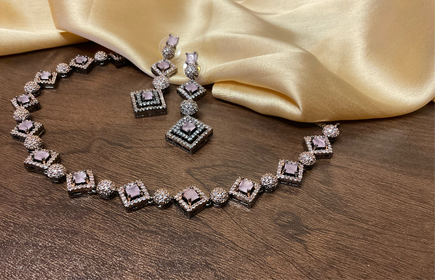 Rose Gold Rekha Necklace Set