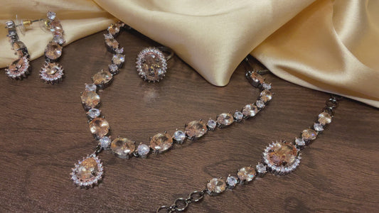 Champagne Kriya Necklace Set